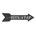 Tekstbord pijl Beer on tap 32x1x8 cm